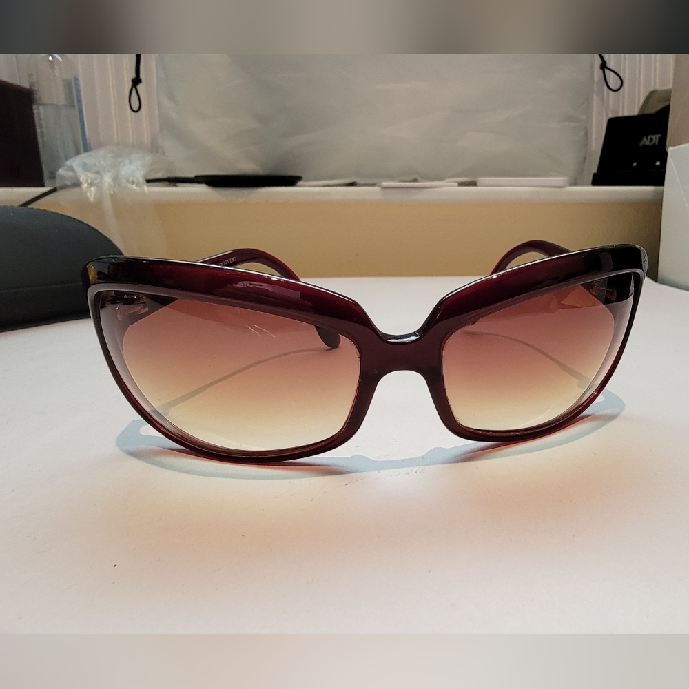OLIVER PEOPLE Brown Sunglasses